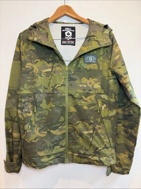 Zero Foxtrot Men's Camo Windbreaker Jacket - Green